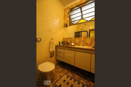 Casa à venda com 261m², 3 quartos e 4 vagasBanheiro