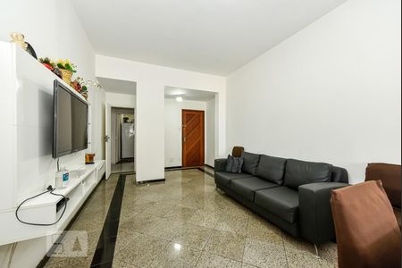 Sala de apartamento para alugar com 3 quartos, 240m² em Leme, Rio de Janeiro