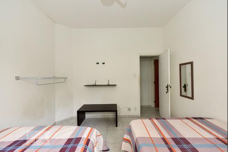 quarto 1 de apartamento para alugar com 3 quartos, 240m² em Leme, Rio de Janeiro