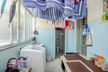 Apartamento à venda com 140m², 3 quartos e 1 vagaÁrea de Serviço