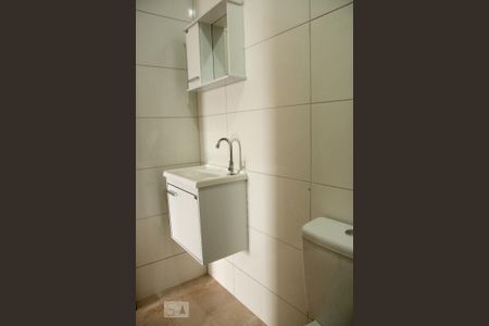 Banheiro de apartamento para alugar com 1 quarto, 45m² em Vila Maria Alta, São Paulo