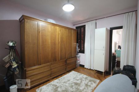 Casa à venda com 350m², 5 quartos e 1 vagaQuarto 2