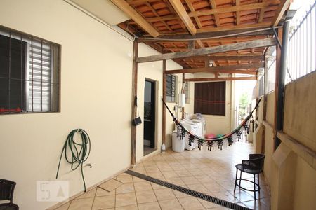 Casa à venda com 350m², 5 quartos e 1 vagaÁrea de Serviço