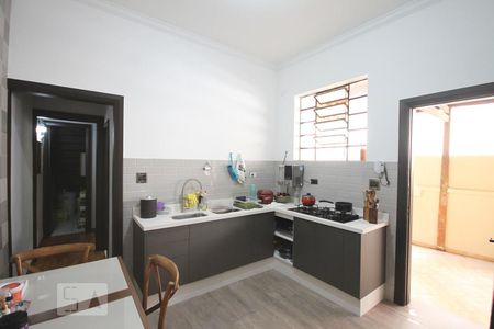 Casa à venda com 350m², 5 quartos e 1 vagaCozinha