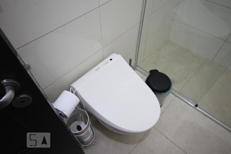 Casa à venda com 350m², 5 quartos e 1 vagaBanheiro