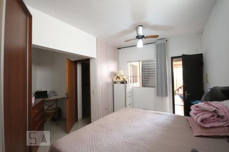 Casa à venda com 350m², 5 quartos e 1 vagaquarto dos fundos