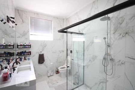 Casa à venda com 350m², 5 quartos e 1 vagaBanheiro