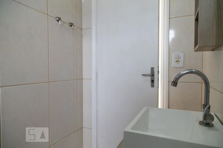 Apartamento para alugar com 40m², 2 quartos e 1 vaga Apartamento para alugar com 40m², 2 quartos e 1 vagaBanheiro