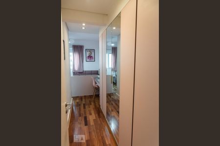 Apartamento à venda com 215m², 4 quartos e 4 vagasCloset