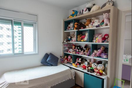 Apartamento à venda com 215m², 4 quartos e 4 vagasSuíte 2