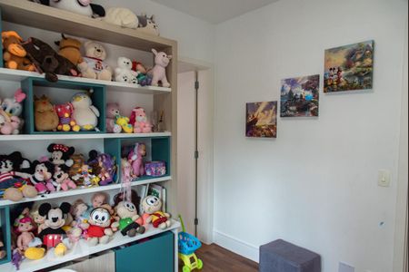 Apartamento à venda com 215m², 4 quartos e 4 vagasSuíte 2