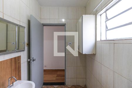 Casa para alugar com 80m², 2 quartos e sem vaga Casa para alugar com 80m², 2 quartos e sem vagaBanheiro