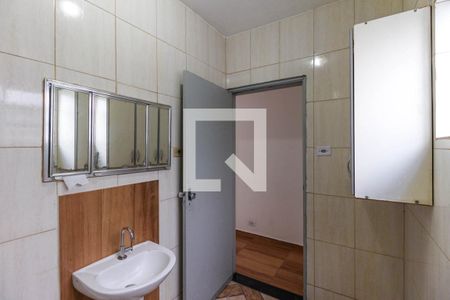 Casa para alugar com 80m², 2 quartos e sem vaga Casa para alugar com 80m², 2 quartos e sem vagaBanheiro