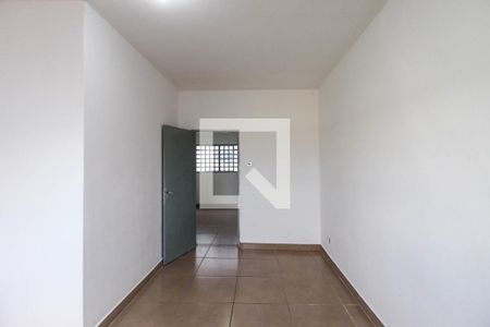 Quarto 1 de casa para alugar com 2 quartos, 80m² em Vila Santa Virginia, São Paulo