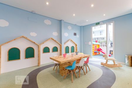 Casa de condomínio para alugar com 60m², 2 quartos e 1 vaga Casa de condomínio para alugar com 60m², 2 quartos e 1 vagaÁrea Comum - Brinquedoteca