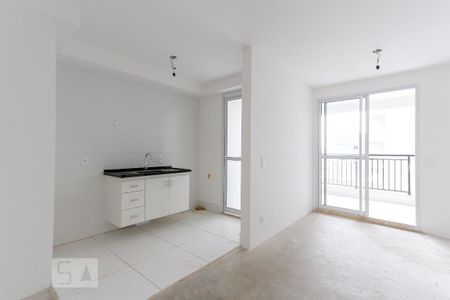 Casa de condomínio para alugar com 60m², 2 quartos e 1 vaga Casa de condomínio para alugar com 60m², 2 quartos e 1 vagaSala