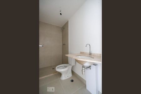 Casa de condomínio para alugar com 60m², 2 quartos e 1 vaga Casa de condomínio para alugar com 60m², 2 quartos e 1 vagaBanheiro da Suíte