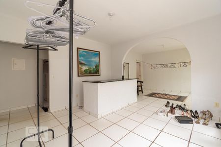 Sala de Jantar de casa para alugar com 3 quartos, 130m² em Jardim das Esmeraldas, Goiânia
