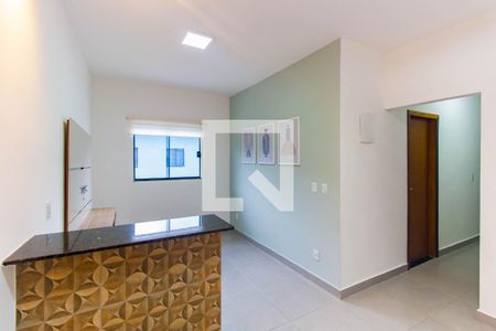 Sala/Cozinha de casa de condomínio para alugar com 2 quartos, 51m² em Vila Ema, São Paulo