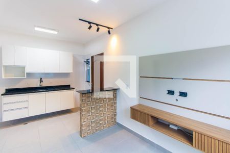 Sala/Cozinha de casa de condomínio para alugar com 2 quartos, 51m² em Vila Ema, São Paulo