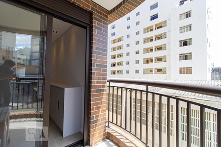 Apartamento para alugar com 46m², 1 quarto e 1 vagaSacada