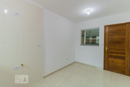 Sala/Cozinha de apartamento para alugar com 2 quartos, 38m² em Vila Nova Savoia, São Paulo