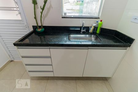 Cozinha de apartamento para alugar com 2 quartos, 38m² em Vila Nova Savoia, São Paulo