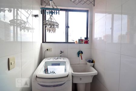 Apartamento à venda com 68m², 2 quartos e 1 vagaÁrea de Serviço