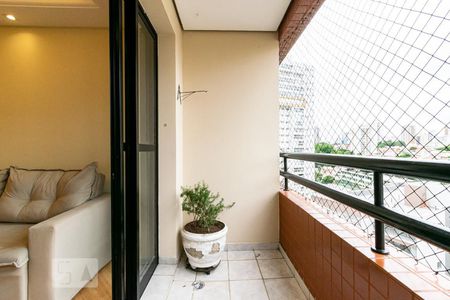 Sacada de apartamento para alugar com 3 quartos, 75m² em Chácara Inglesa, São Paulo