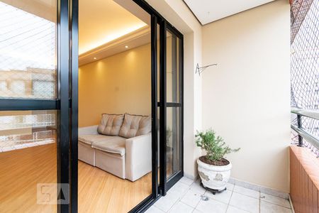 Sacada de apartamento para alugar com 3 quartos, 75m² em Chácara Inglesa, São Paulo