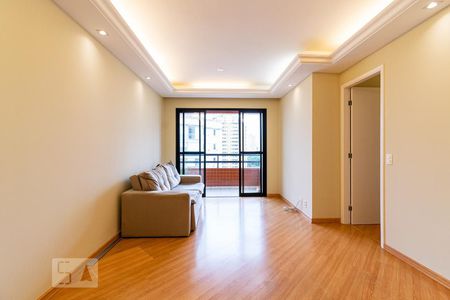 Sala de apartamento para alugar com 3 quartos, 75m² em Chácara Inglesa, São Paulo