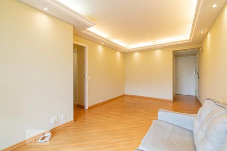 Sala de apartamento para alugar com 3 quartos, 75m² em Chácara Inglesa, São Paulo