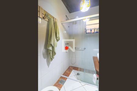 Casa à venda com 180m², 4 quartos e 2 vagasBanheiro