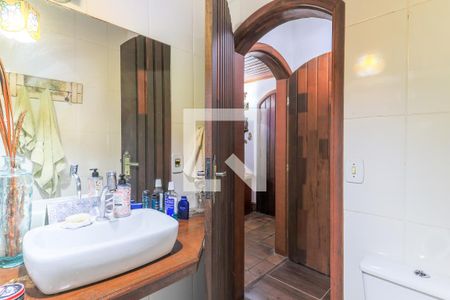 Casa à venda com 180m², 4 quartos e 2 vagasBanheiro