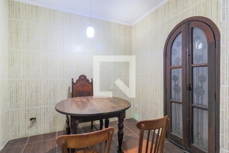 Casa à venda com 180m², 4 quartos e 2 vagasQuarto 1