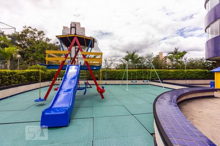 Apartamento para alugar com 164m², 4 quartos e 4 vagasPlayground