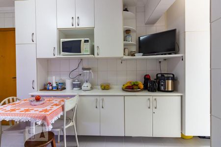 Apartamento para alugar com 164m², 4 quartos e 4 vagasCozinha
