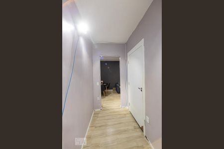 Corredor de apartamento para alugar com 1 quarto, 47m² em Penha de França, São Paulo