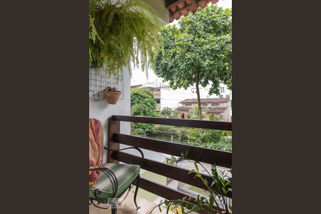 Apartamento à venda com 113m², 2 quartos e 2 vagasSacada da suíte 