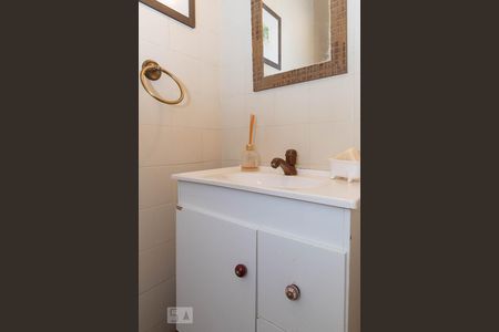 Apartamento à venda com 113m², 2 quartos e 2 vagasLavabo