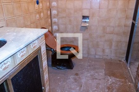 Casa para alugar com 213m², 3 quartos e 2 vagasBanheiro 2