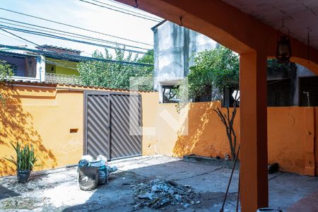 Casa para alugar com 213m², 3 quartos e 2 vagasQuintal