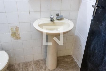 Casa para alugar com 213m², 3 quartos e 2 vagasBanheiro 1
