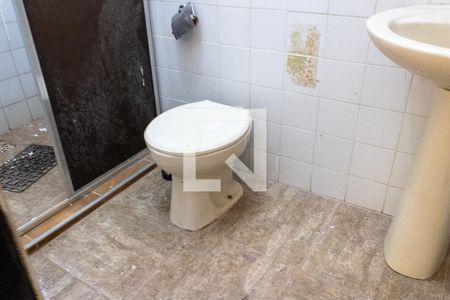 Casa para alugar com 213m², 3 quartos e 2 vagasBanheiro 1
