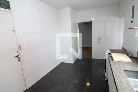 Apartamento à venda com 210m², 4 quartos e 2 vagasCozinha