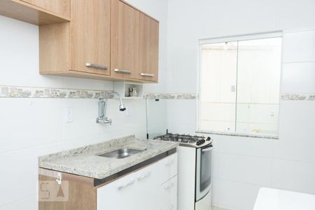 Casa para alugar com 62m², 2 quartos e 1 vaga Casa para alugar com 62m², 2 quartos e 1 vagaCozinha