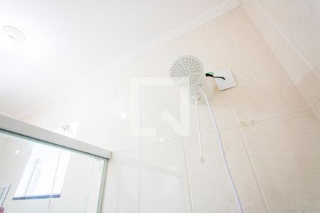 Casa à venda com 200m², 3 quartos e 5 vagasBanheiro social