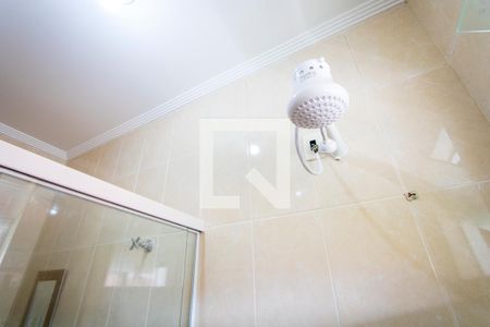 Casa à venda com 200m², 3 quartos e 5 vagasBanheiro do quarto 1