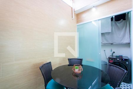 Casa à venda com 200m², 3 quartos e 5 vagasEspaço gourmet