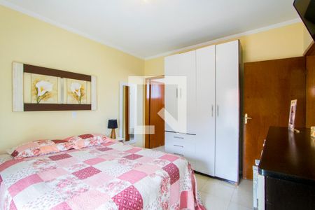 Quarto 1 - Suíte de casa à venda com 3 quartos, 200m² em Vila Pires, Santo André